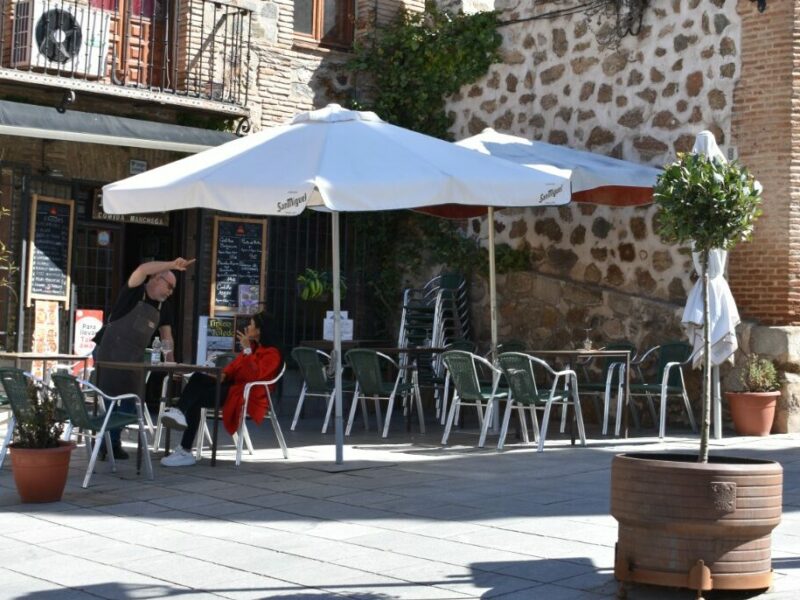 UGT lanza una campaña para prevenir riesgos ante las altas temperaturas en el comercio y la hostelería