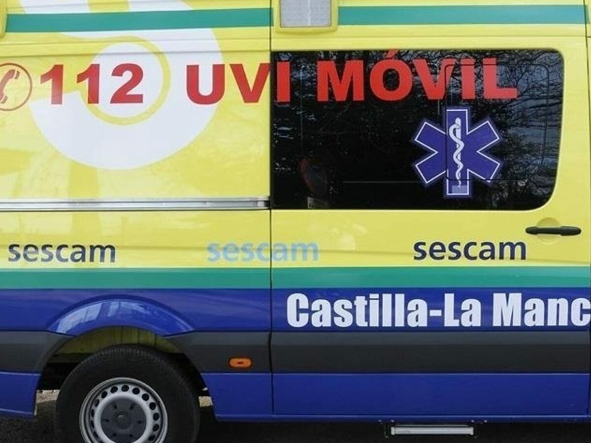 Muere una mujer tras chocar frontalmente su turismo con un camión hormigonera en una pedanía de Argés