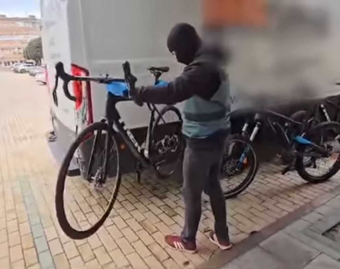 Desmantelan a un grupo criminal que robó bicis en una tienda de Consuegra valoradas en 50.000 euros